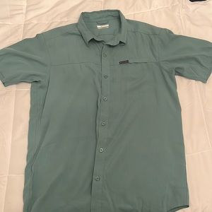 Columbia Short sleeve button up